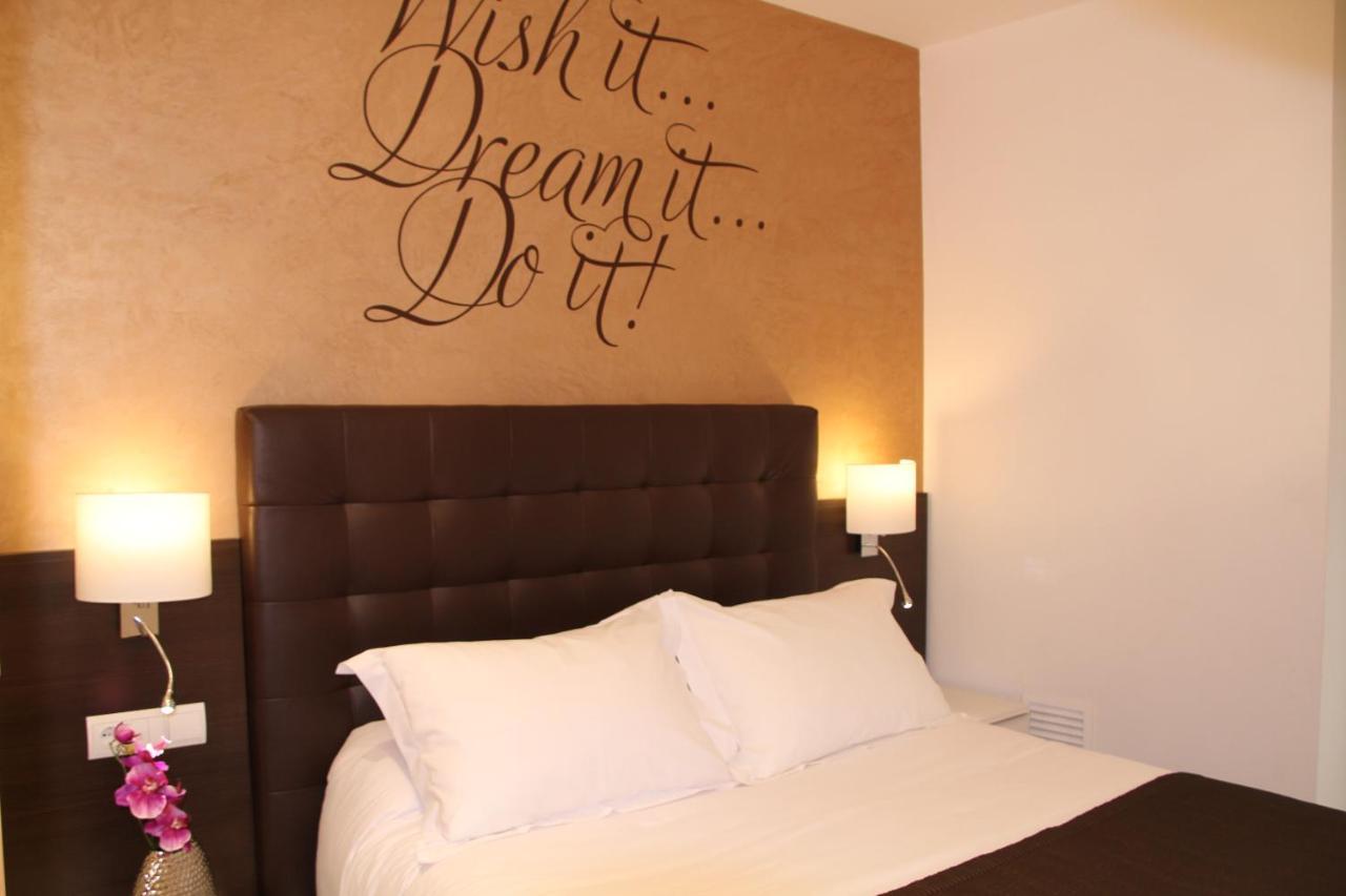 Home To Home Barcelona Kamer foto